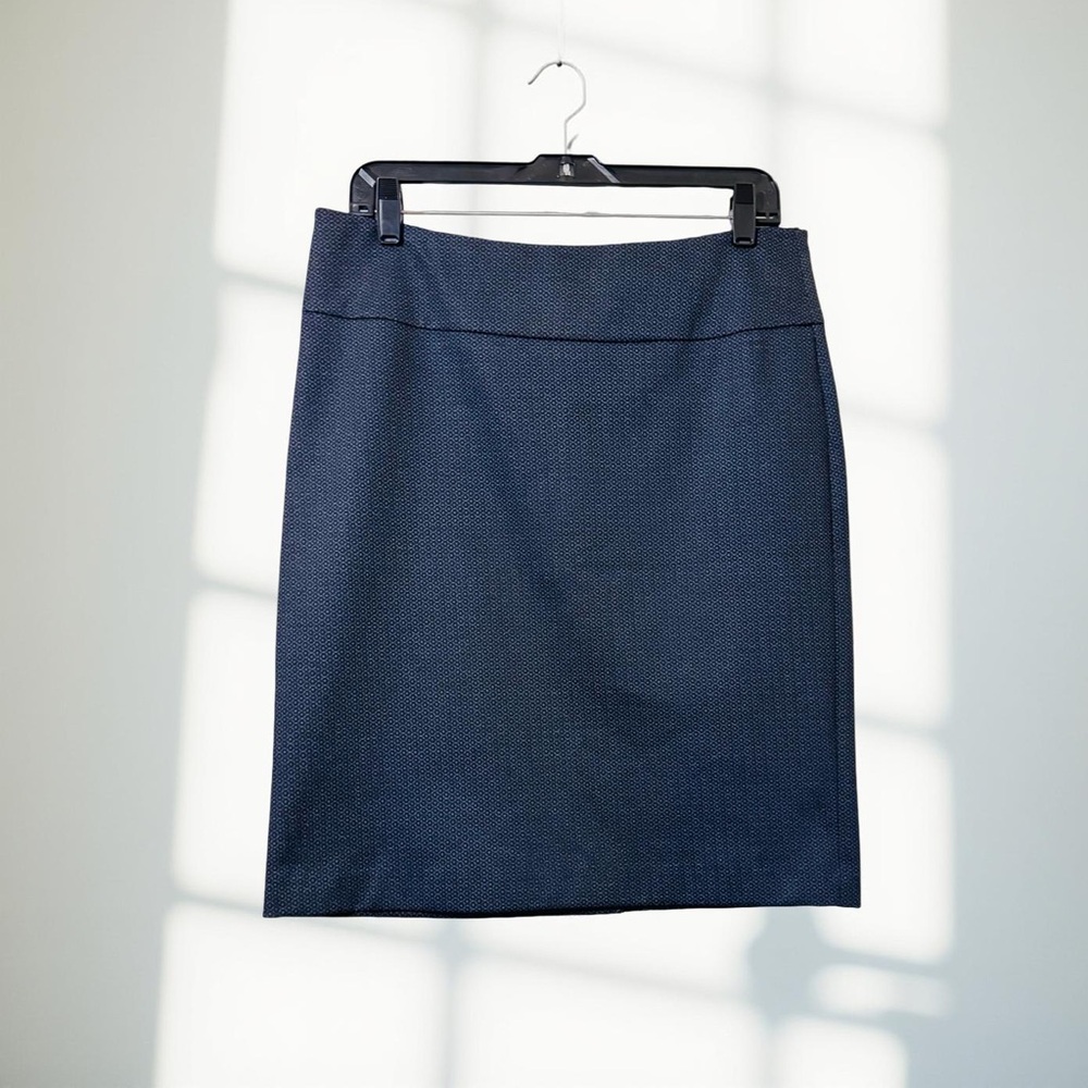 Margaret M Dark Blue Pencil Skirt Size Large Length